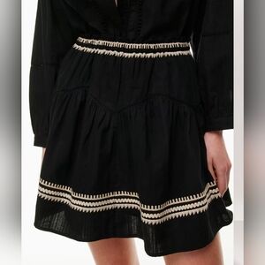 Aritzia Little Moon Black Gazebo Embroidered Skirt Size Small